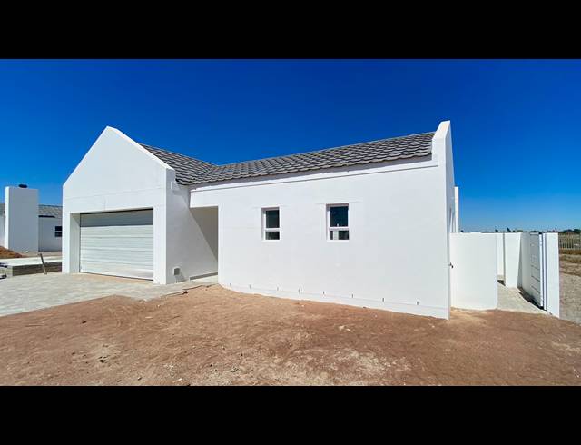 3 BEDROOM HOUSE FOR SALE IN ATLANTIC SANDS PRIVATE ESTATE